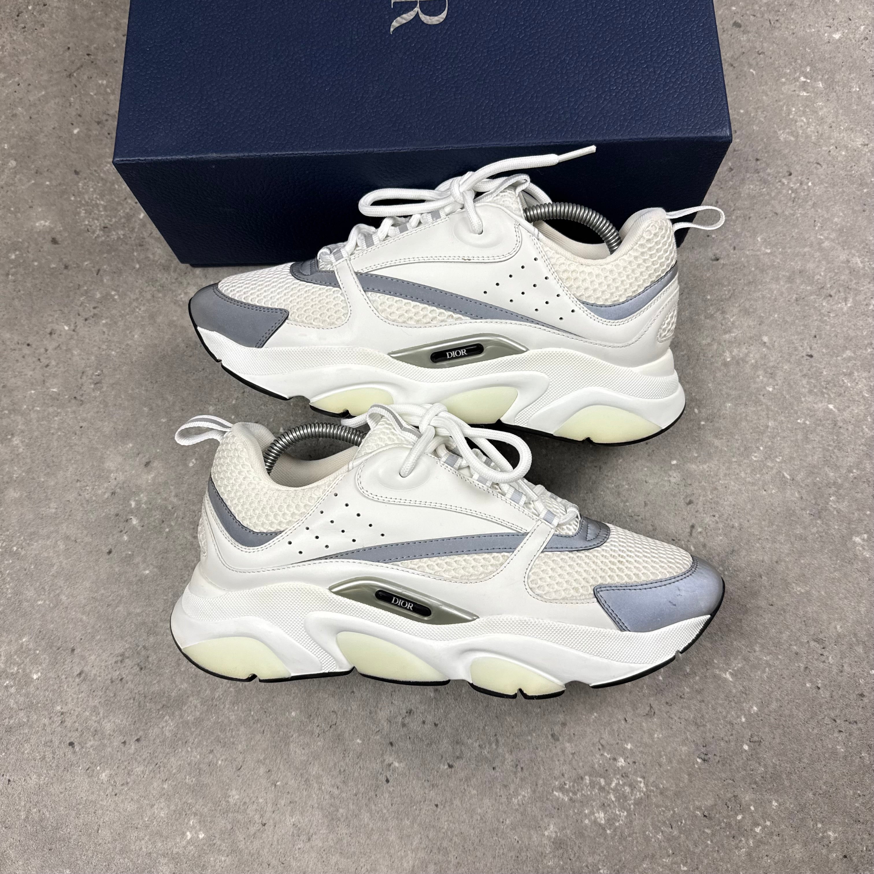 DIOR B22 WHITE - (EU 43 / UK 9)