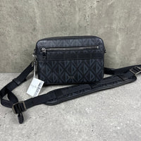DIOR DIAMOND MESSENGER BAG - BLACK