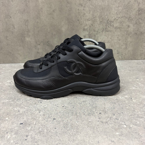 CHANEL RUNNERS -  (EU 41 / UK 7)