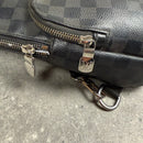 LOUIS VUITTON AVENUE SLING BAG