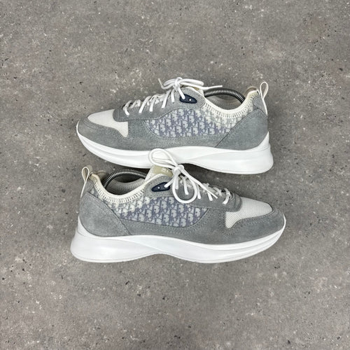 DIOR B25 GREY/WHITE - (EU43 / UK9)