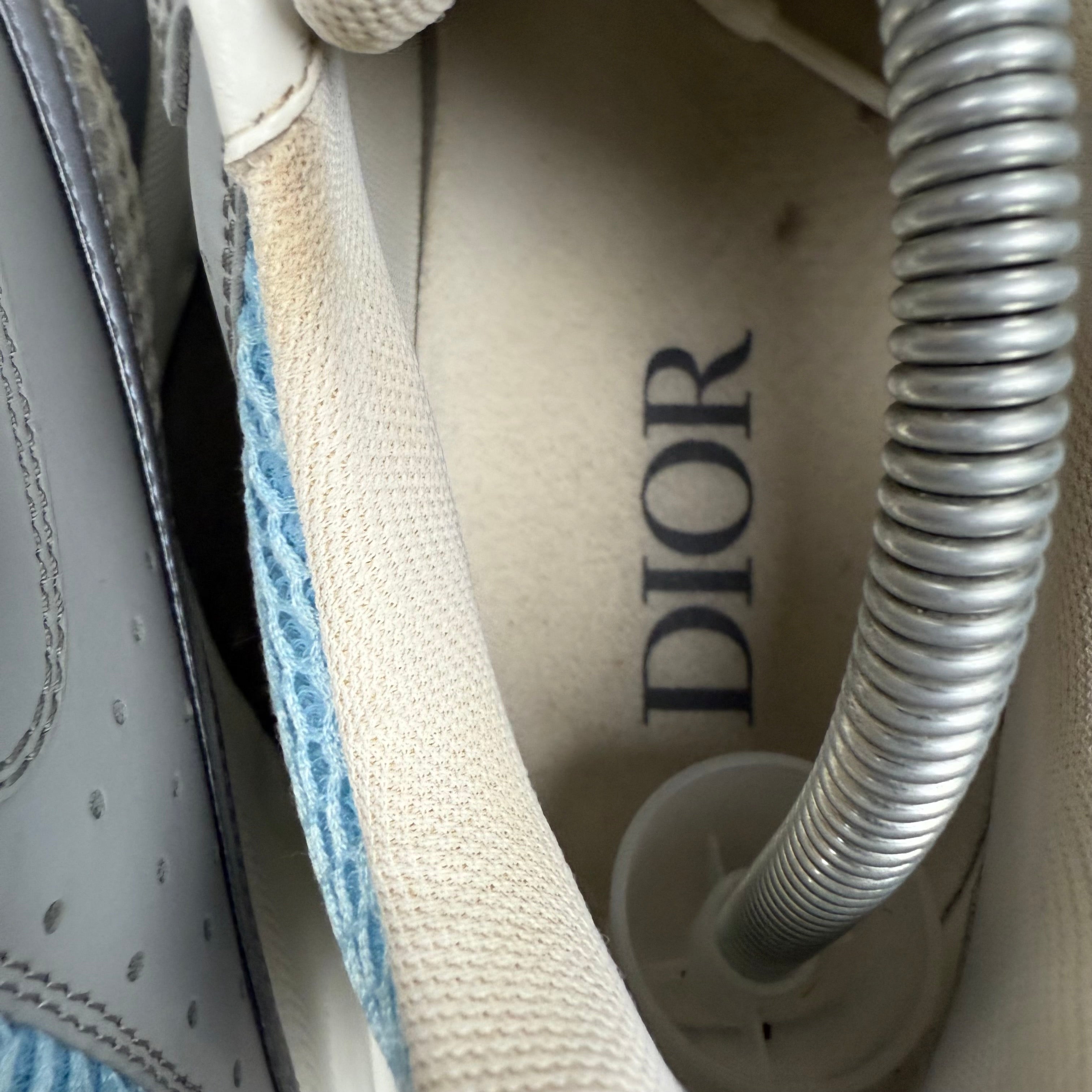 DIOR B22 BABY BLUE - (EU 43 / UK 9)