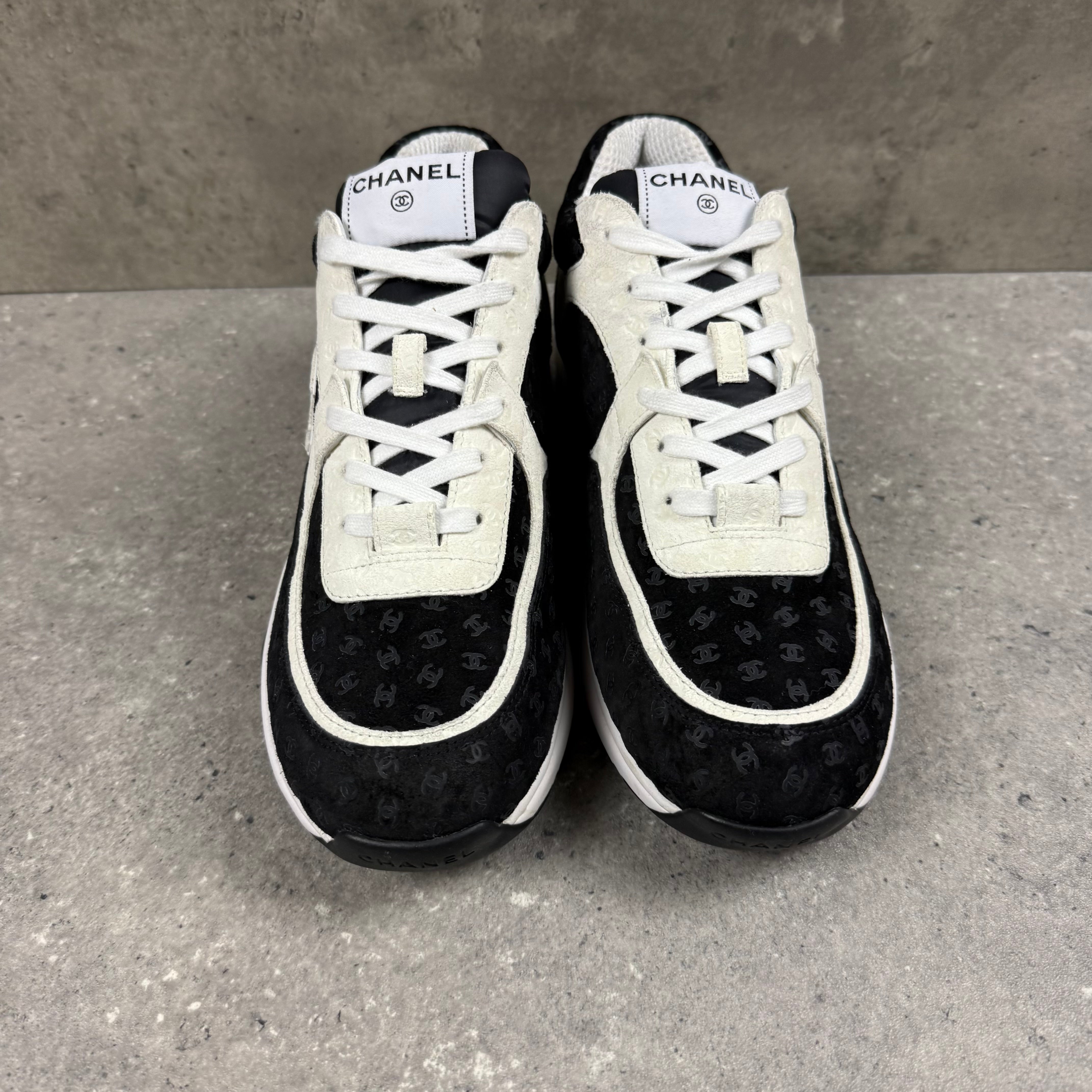 CHANEL RUNNERS CC PRINT -  (EU44 / UK10)
