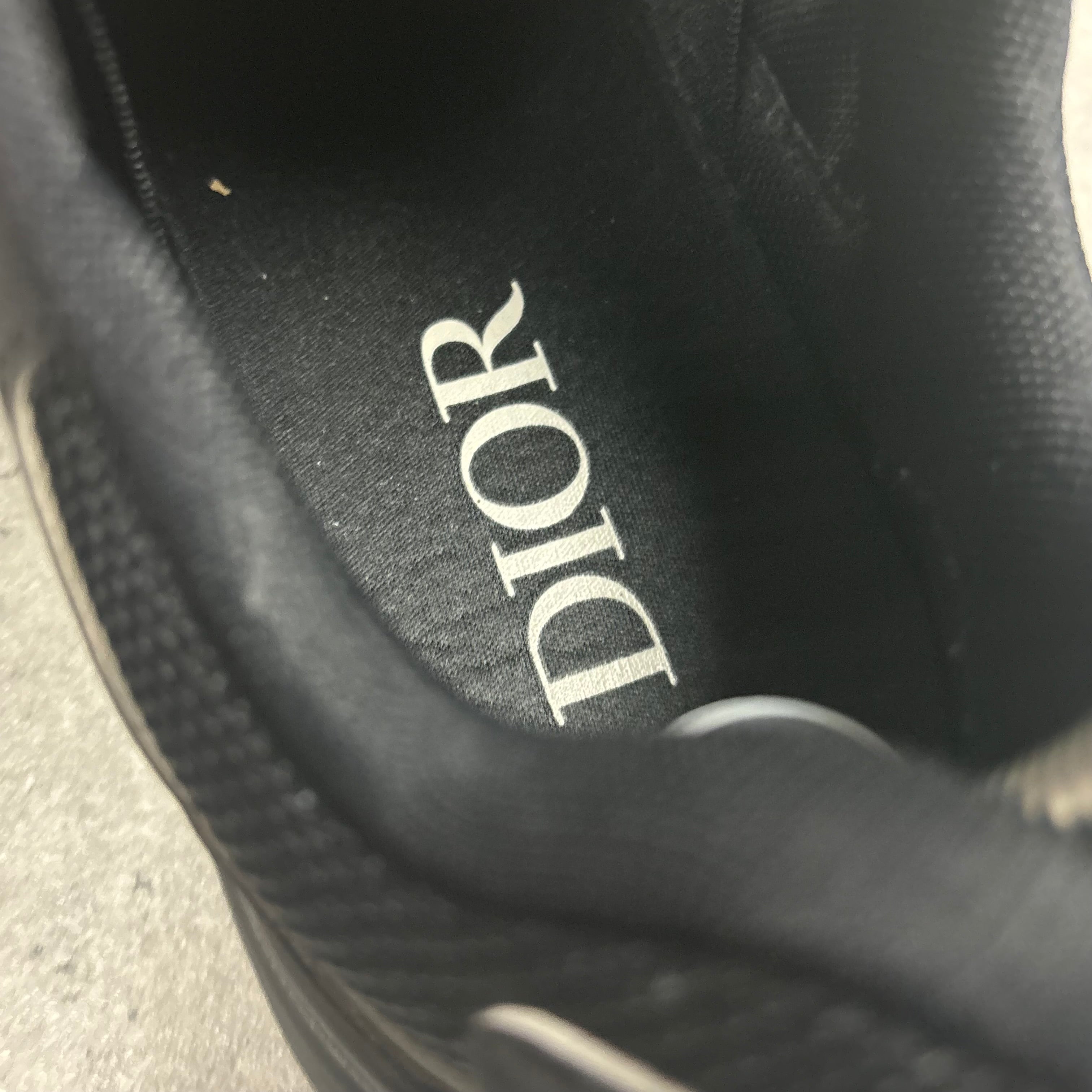 DIOR B30 BLACK - (EU 40 / UK 6)