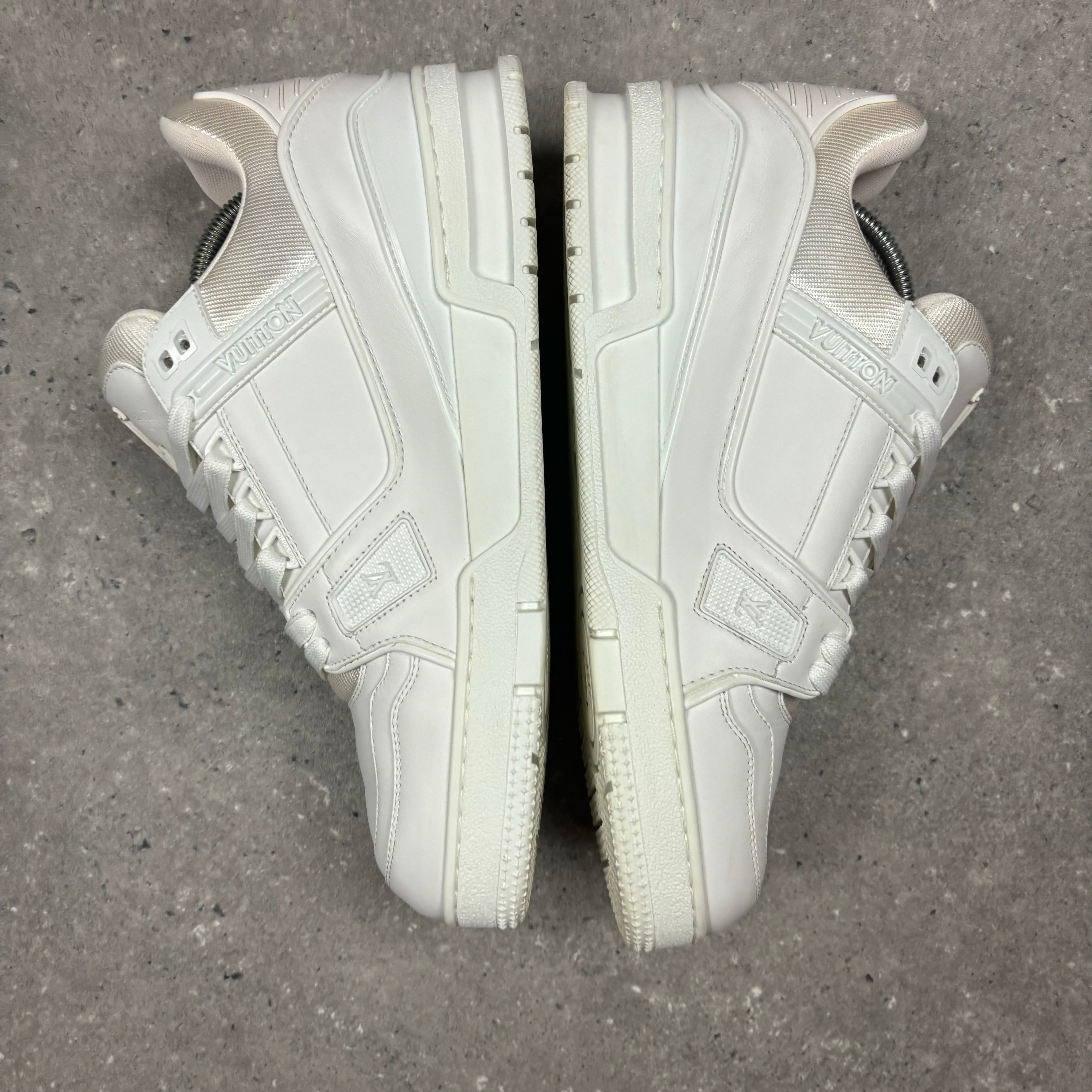 LOUIS VUITTON TRAINERS - EU41.5 (FITS UK 8.5)