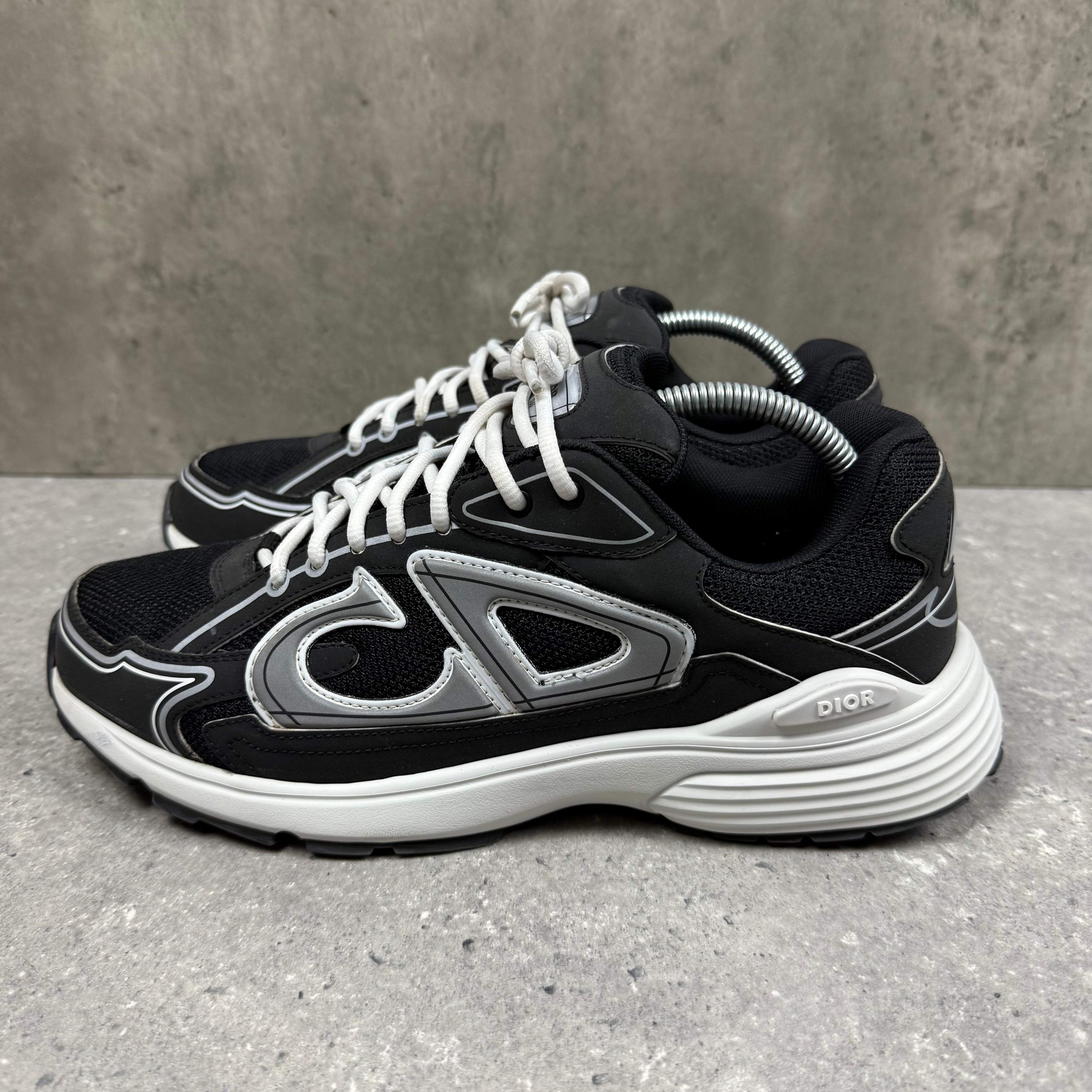 DIOR B30 BLACK - (EU42.5 / UK8.5)