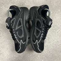DIOR B30 BLACK - (EU 42 / UK 8)