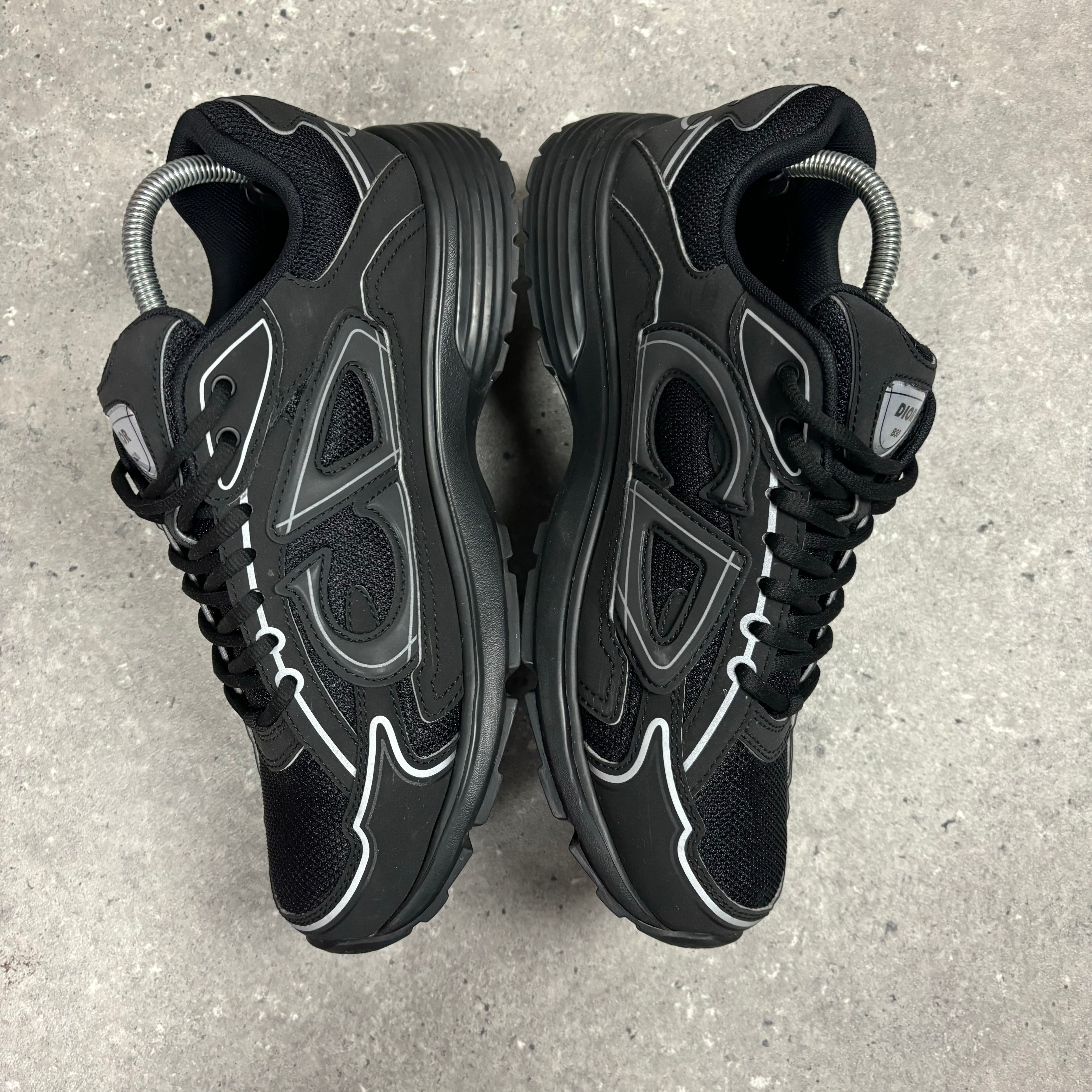 DIOR B30 BLACK - (EU 42 / UK 8)