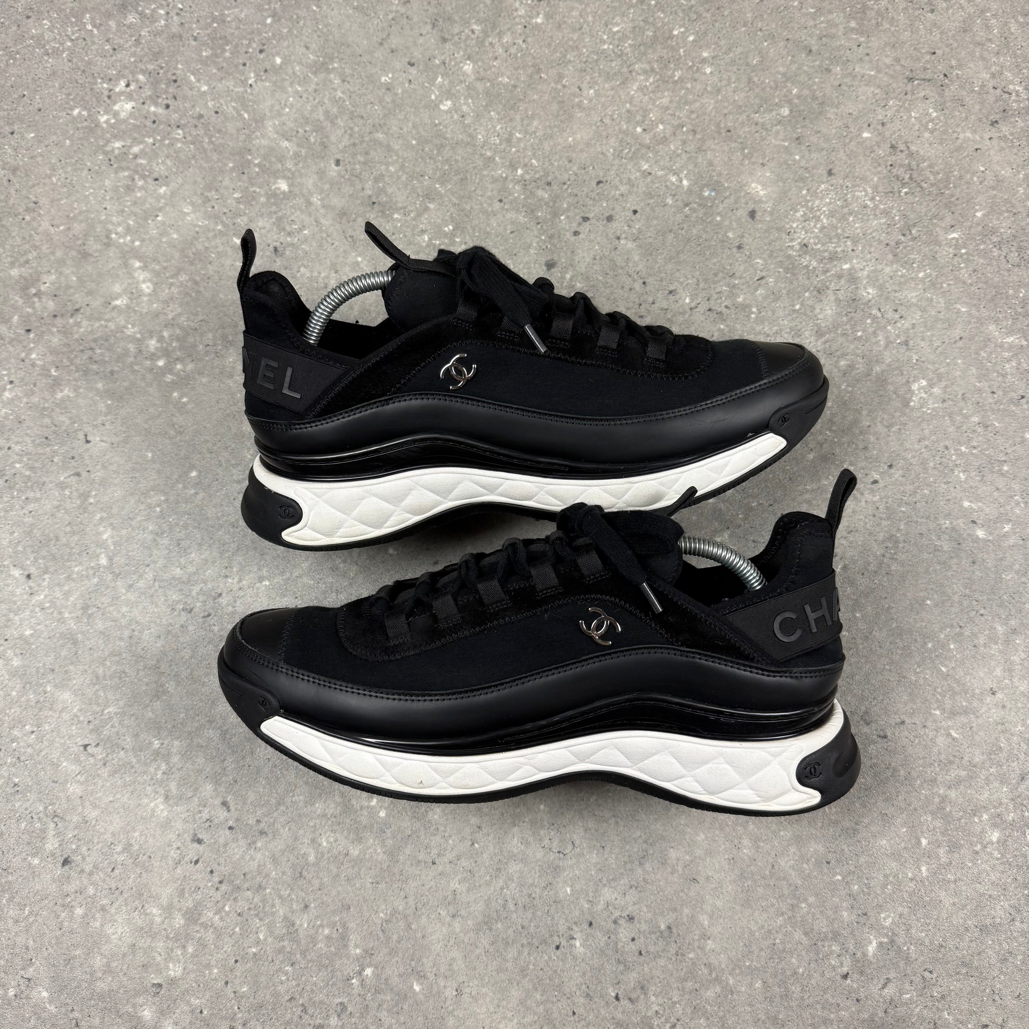 CHANEL RUNNERS -  (EU44 / UK10)