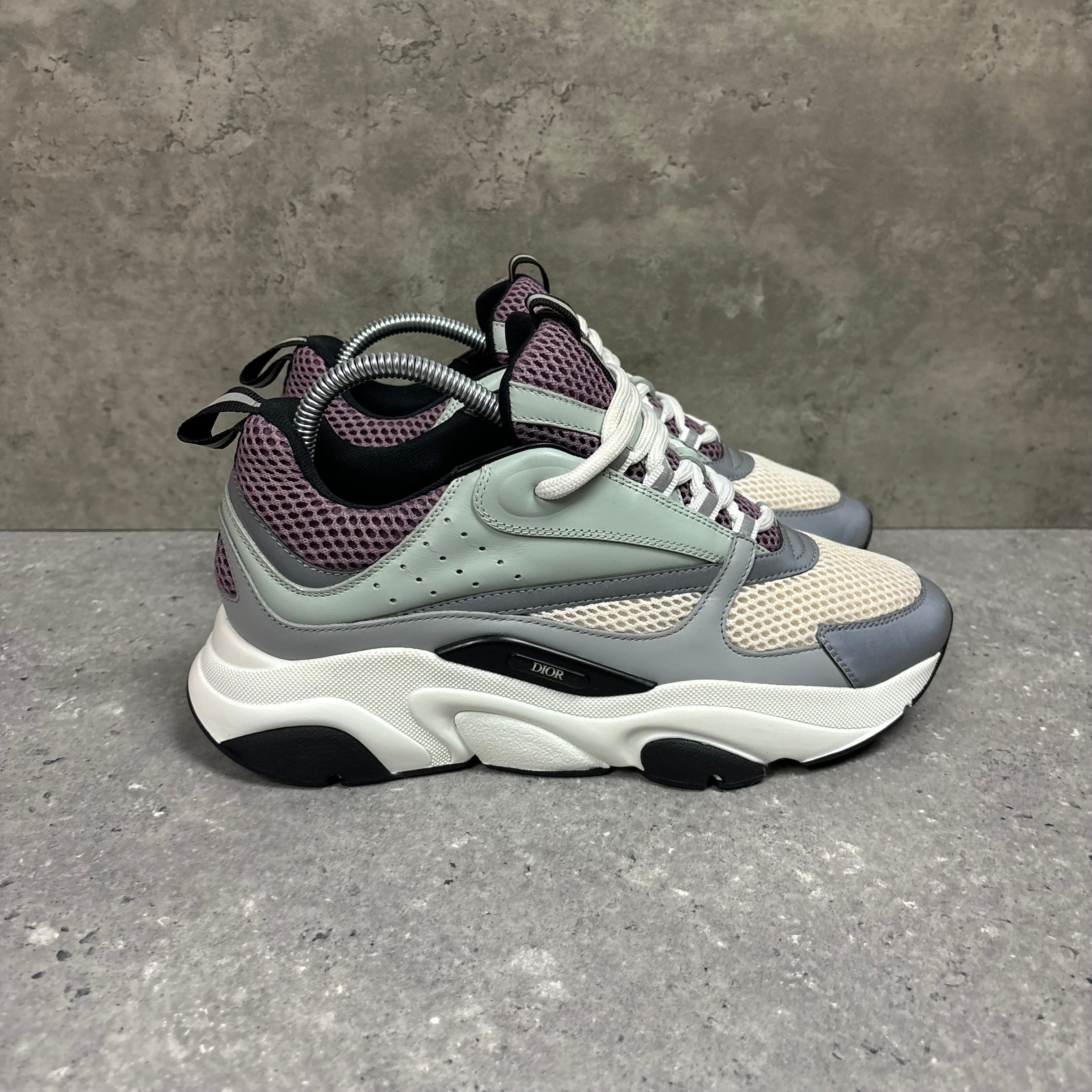 DIOR B22 GREY - (EU 41 / UK 7)