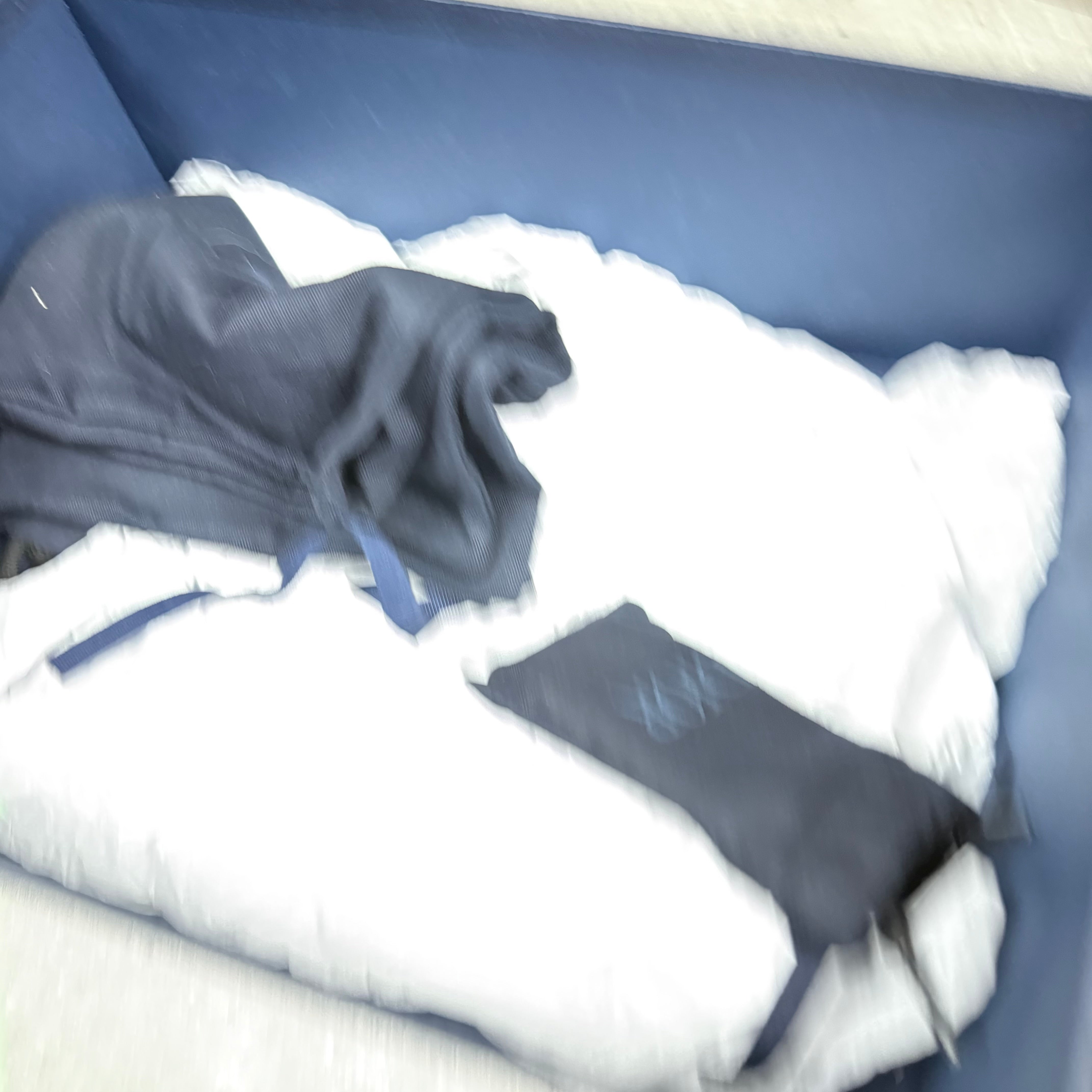 DIOR B22 NAVY / SILVER - (EU41.5 / UK 7.5)