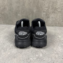 DIOR B30 BLACK (EU 41 / UK 7)
