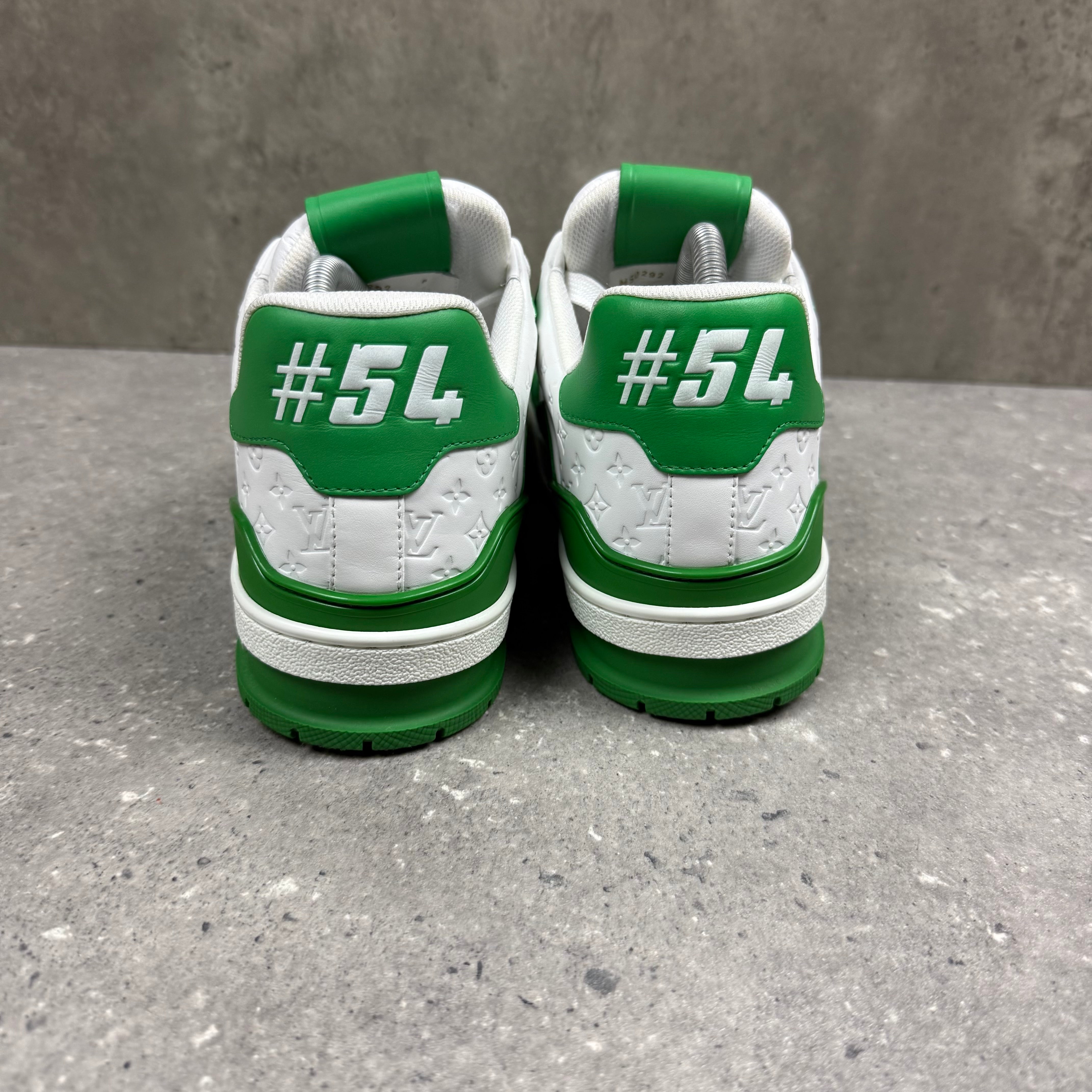 LOUIS VUITTON SNEAKERS GREEN - EU40 (FITS UK 7)