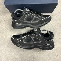 DIOR B30 BLACK - (EU 42 / UK 8)