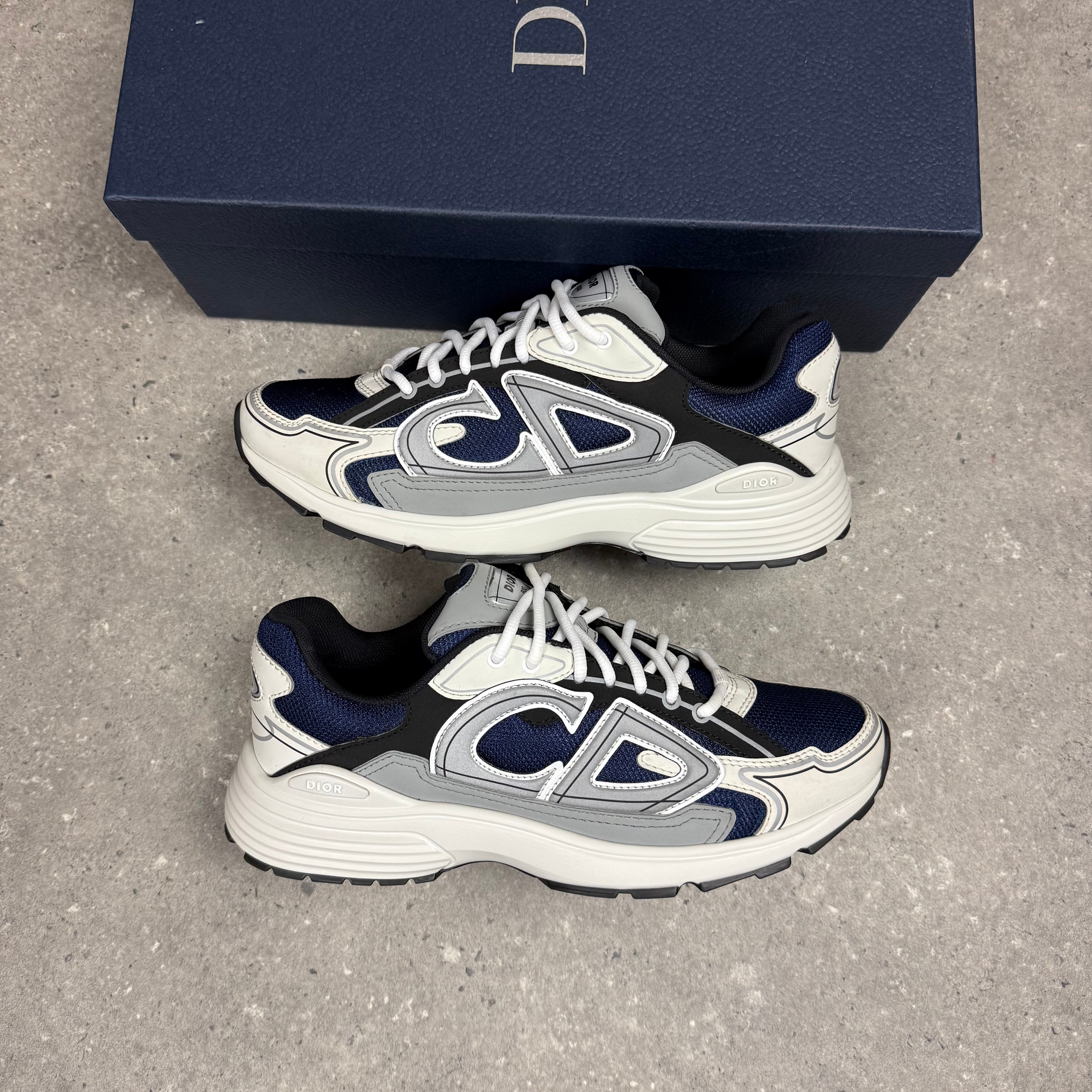 DIOR B30 MIDNIGHT NAVY - (EU 42 / UK 8)