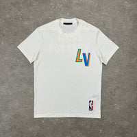 LOUIS VUITTON NBA WHITE T-SHIRT - XS (FITS S)