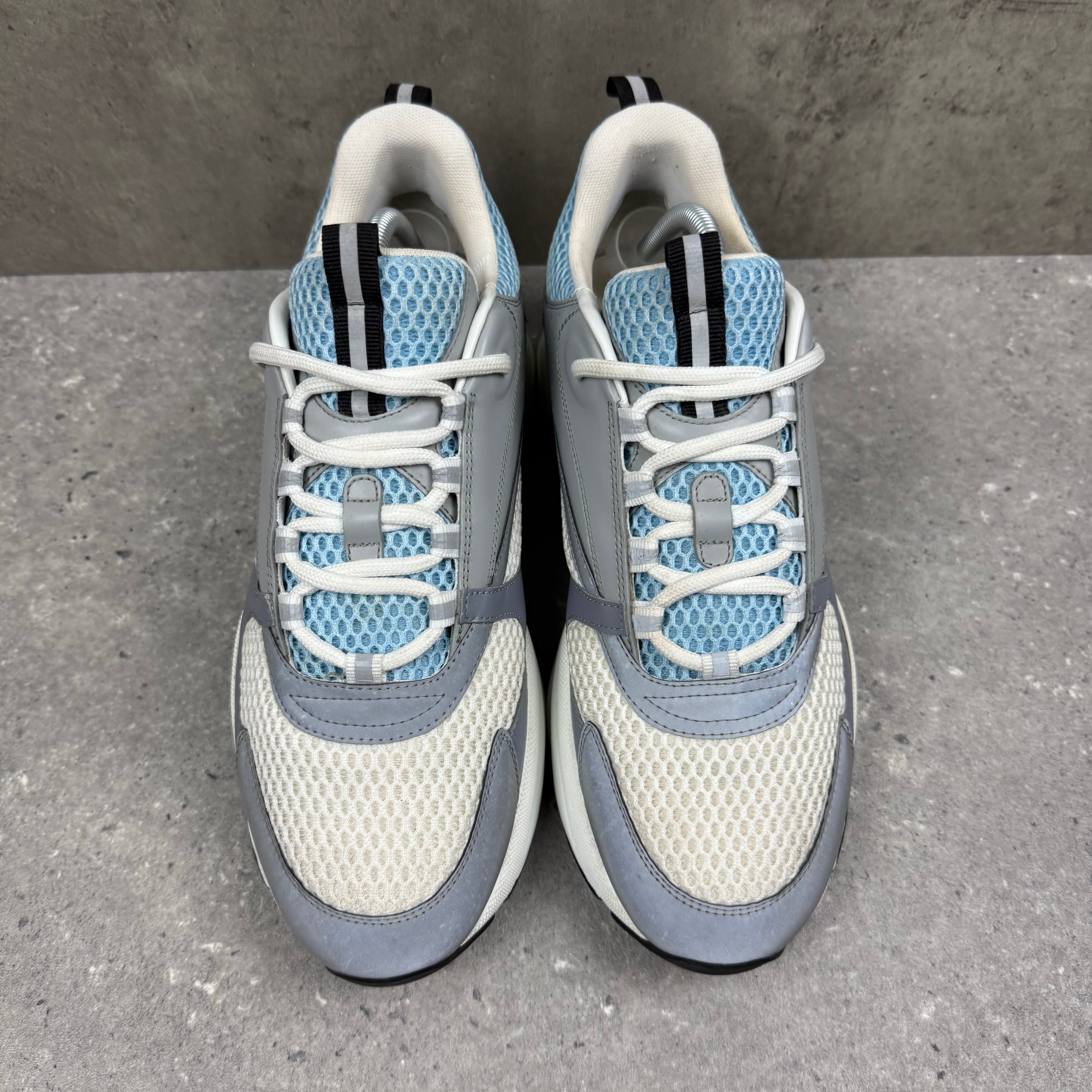 DIOR B22 BABY BLUE - (EU 43 / UK 9)