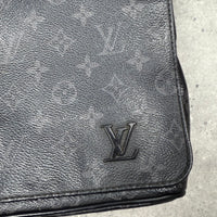 LOUIS VUITTON MESSENGER BAG