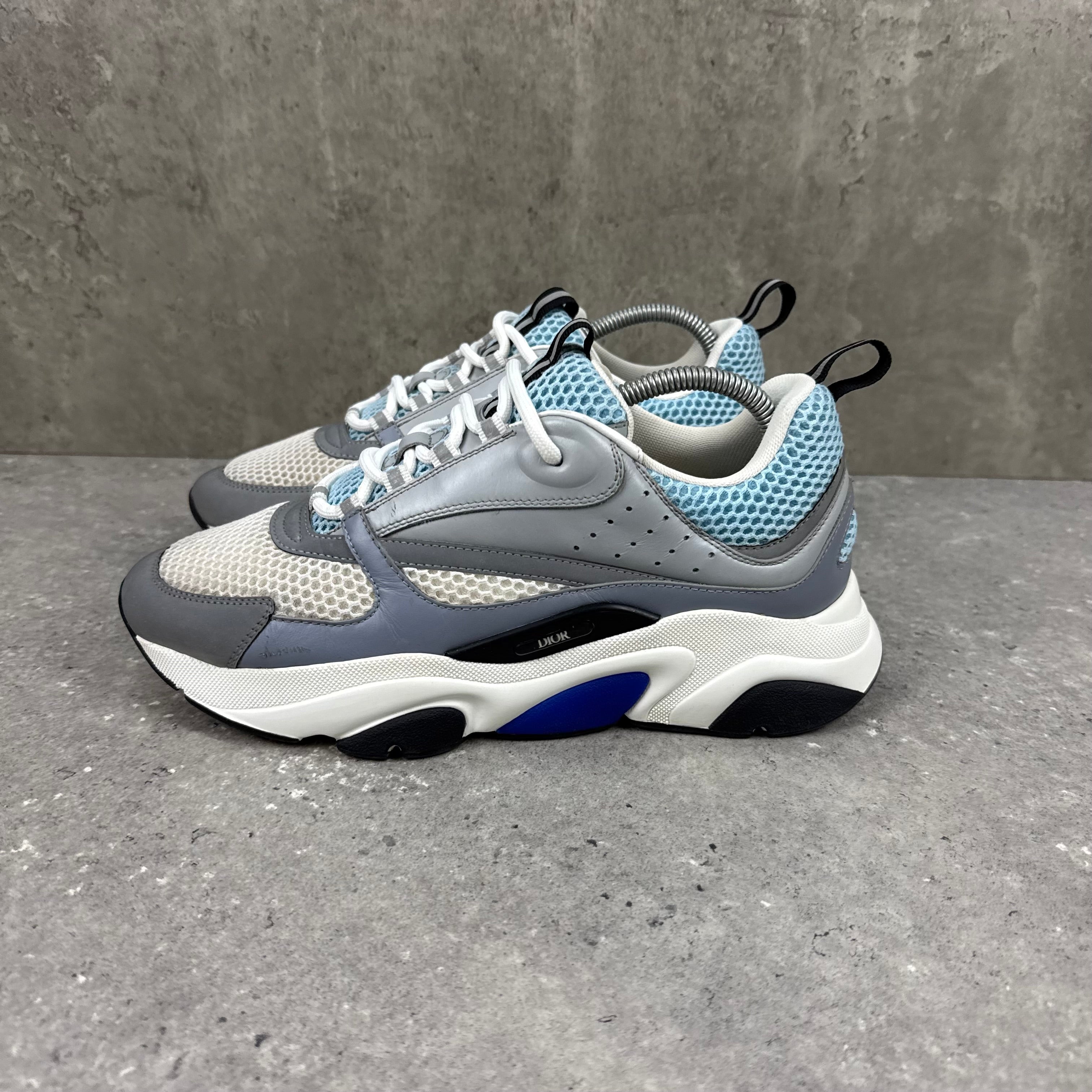 DIOR B22 BABY BLUE - (EU42.5 / UK8.5)
