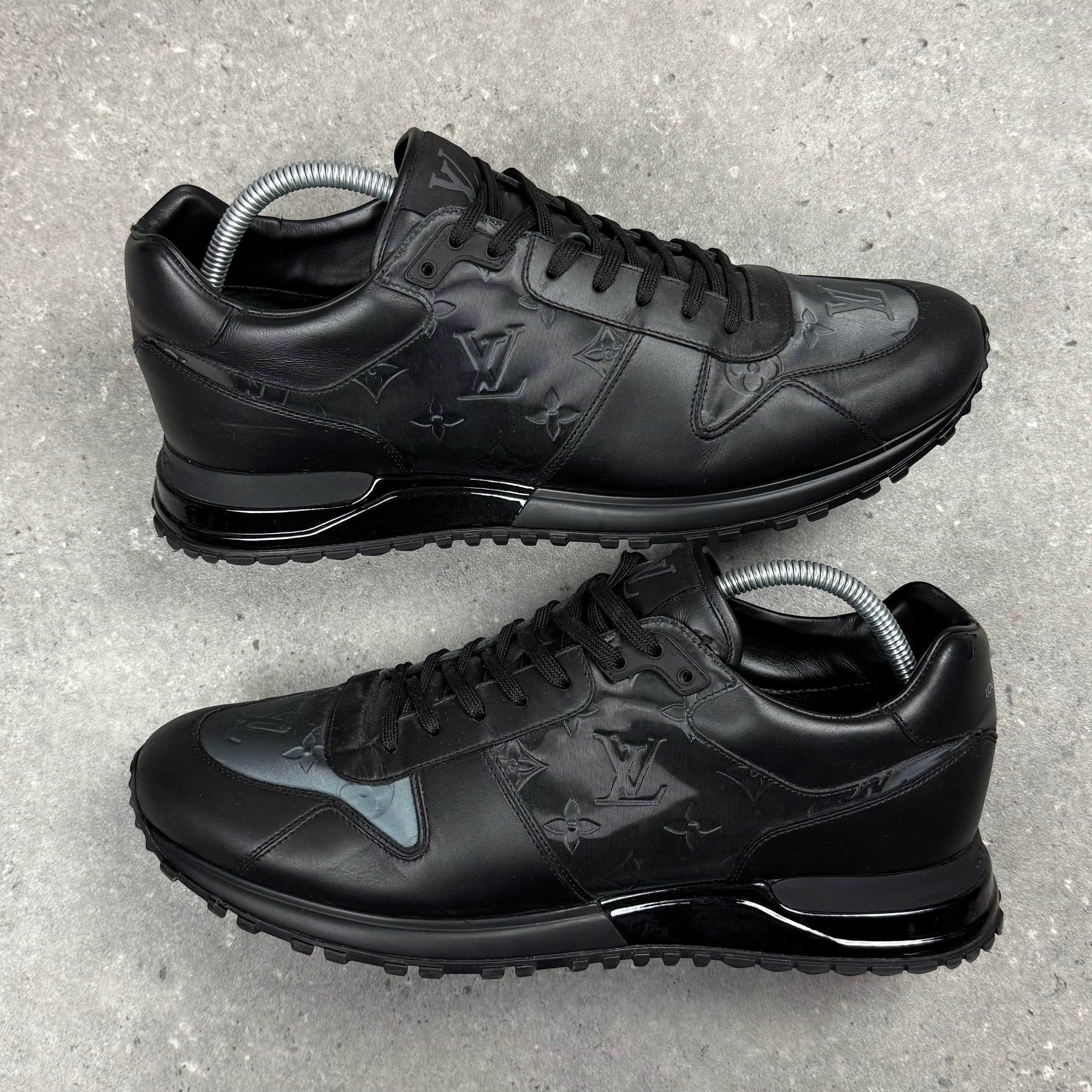 LOUIS VUITTON RUNAWAY BLACK - EU 44 (FITS UK 11)