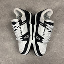 LOUIS VUITTON BLACK DENIMS - EU 42.5 (FITS UK 9.5)