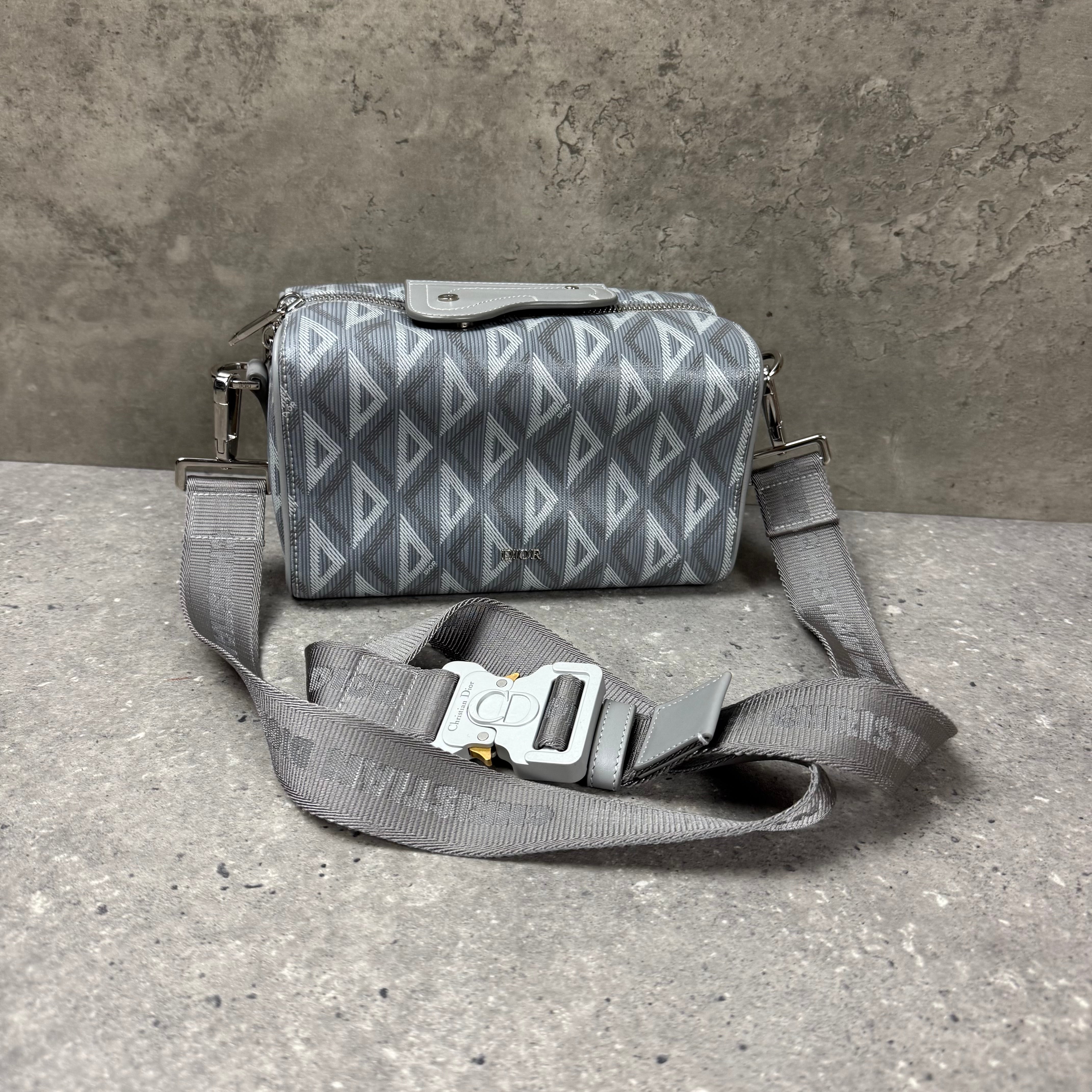 DIOR GREY CD DIAMOND MESSENGER BAG