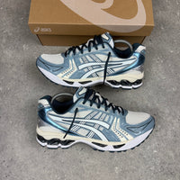 ASICS GEL KAYANO 14 - CREAM / RAW INDIGO