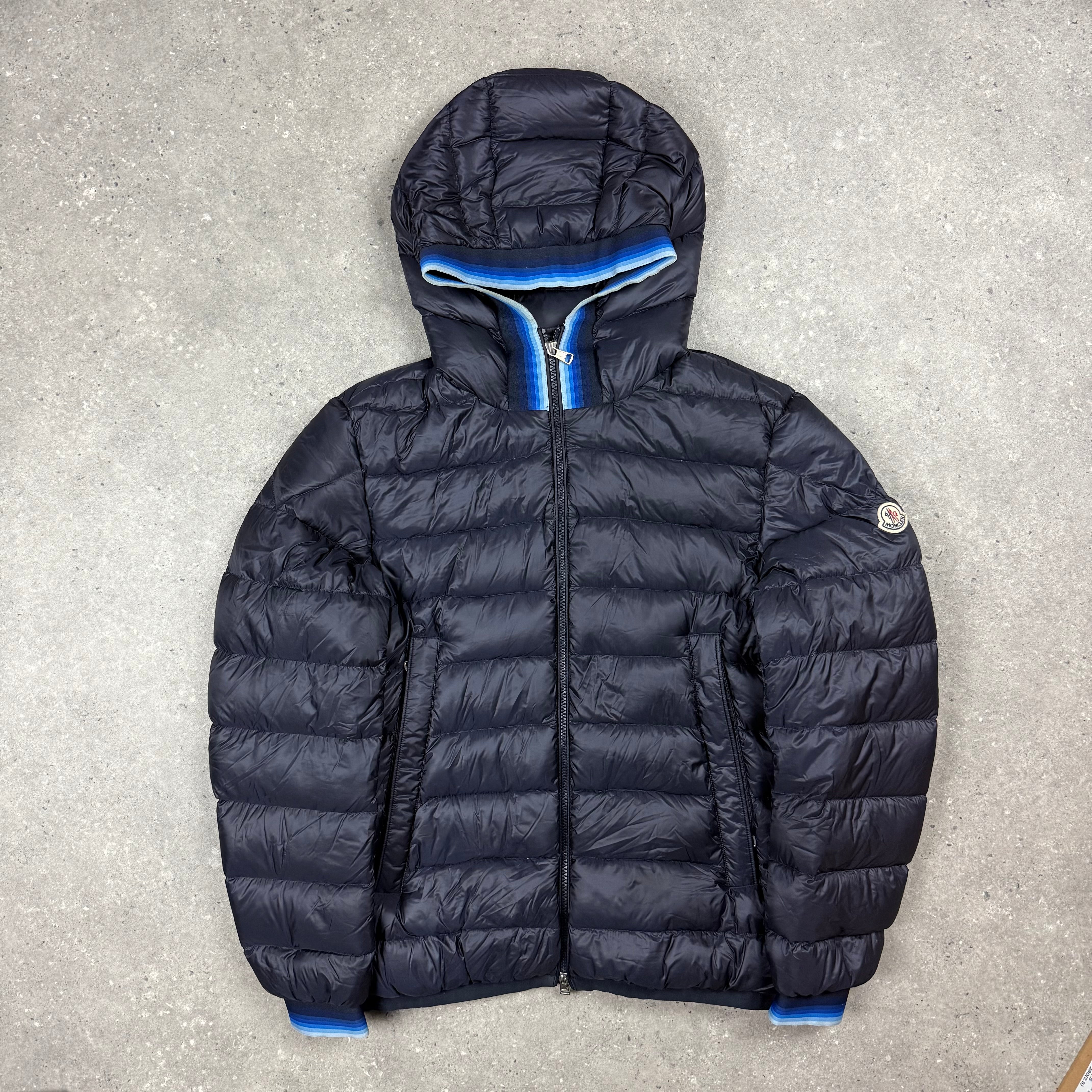 MONCLER AVRIEUX JACKET NAVY - 4 (L)