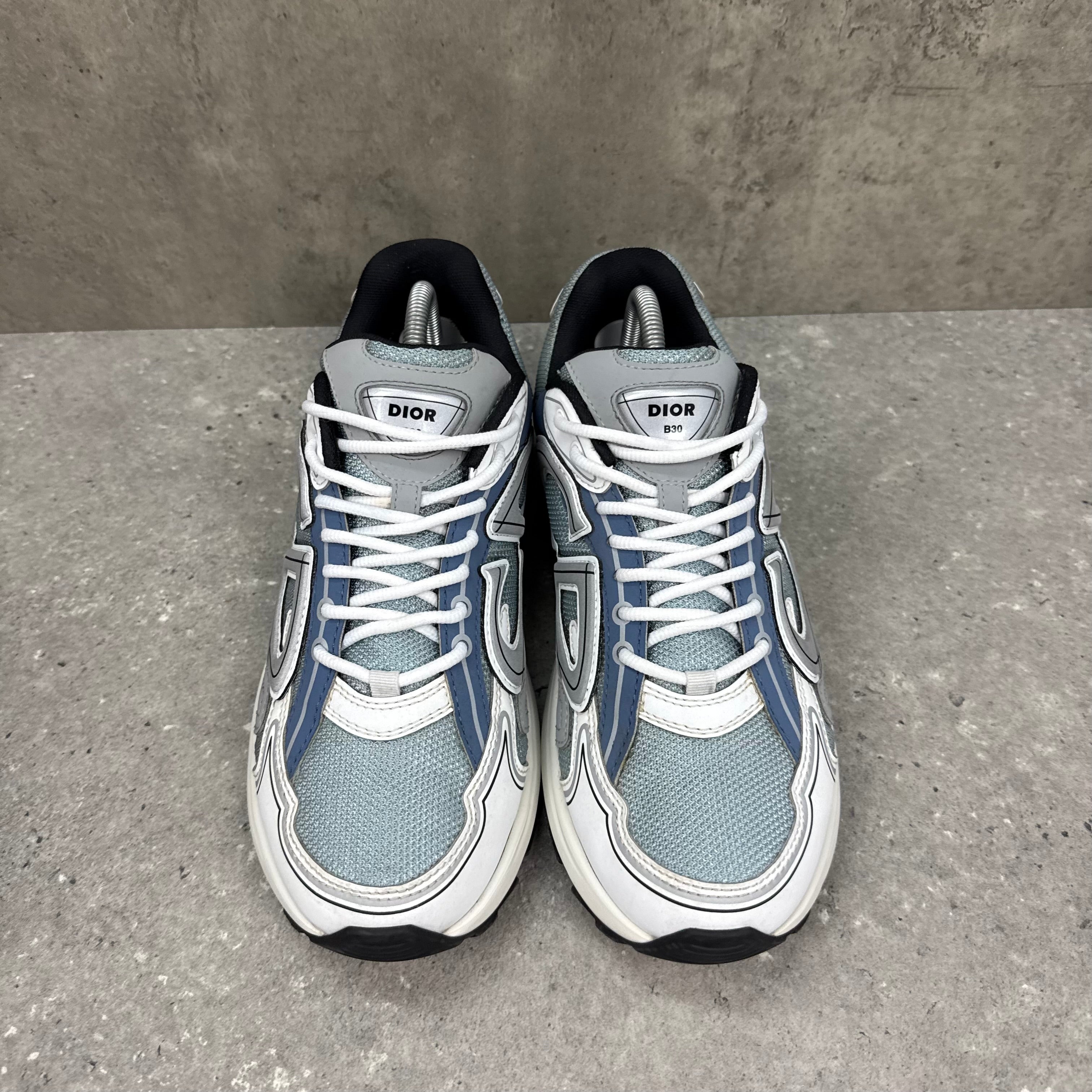 DIOR B30 LIGHT BLUE - (EU42 / UK8)