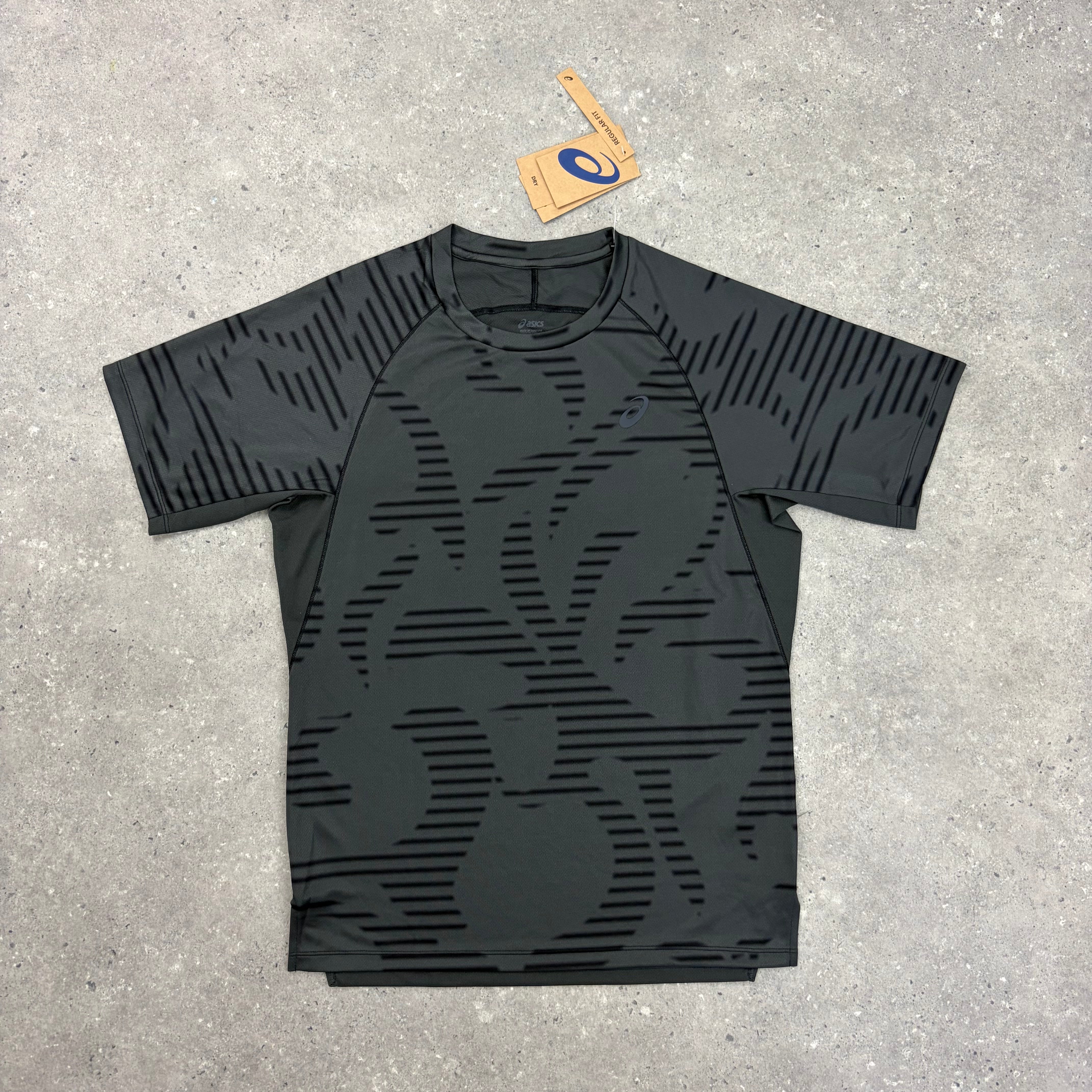 ASICS ALL OVER T-SHIRT & SHORT SET - GRAPHITE / BLACK