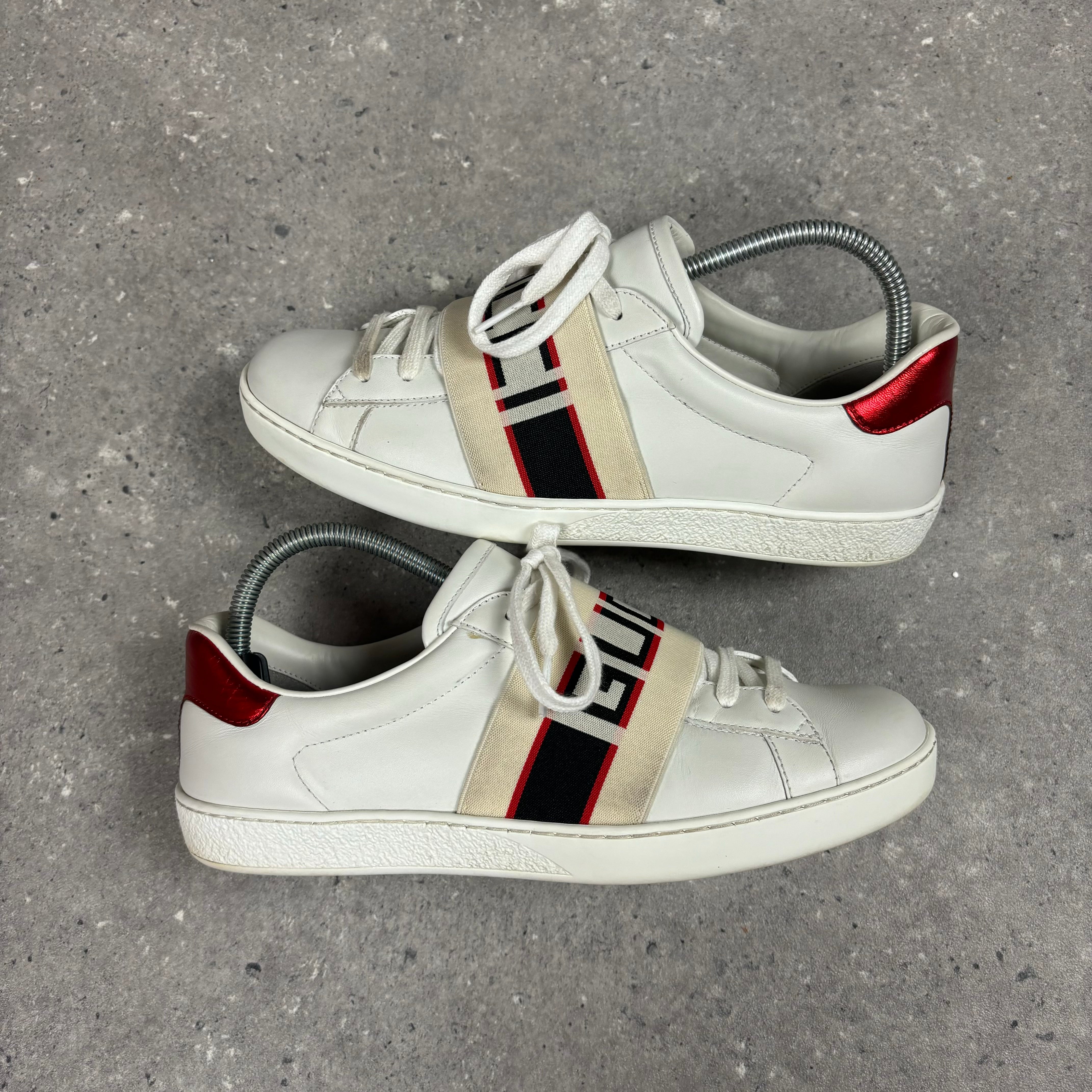 GUCCI TRAINERS WHITE - (EU 40 / UK 6)