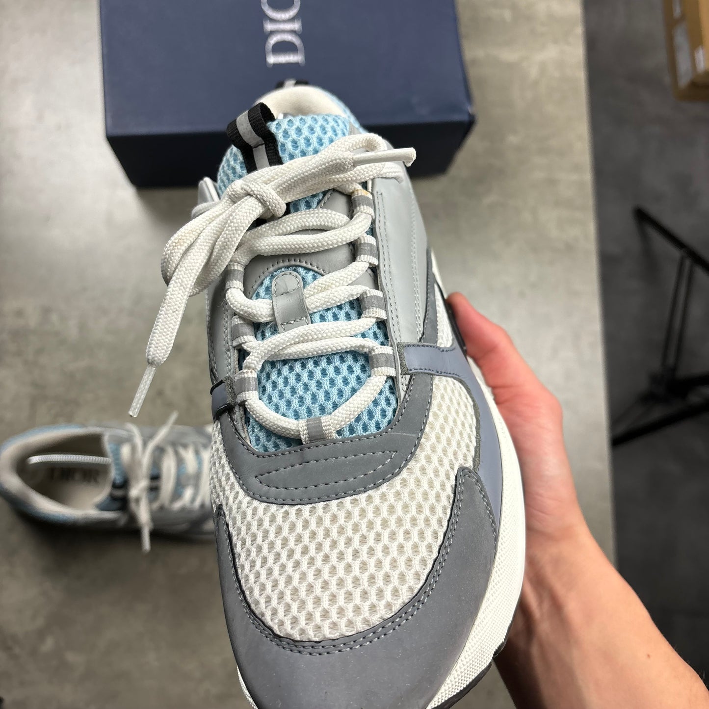 DIOR B22 TRAINERS - BABY BLUE (FITS 10)