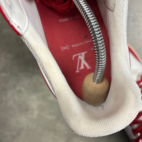 LOUIS VUITTON SNEAKERS - EU42 (FITS UK 9)
