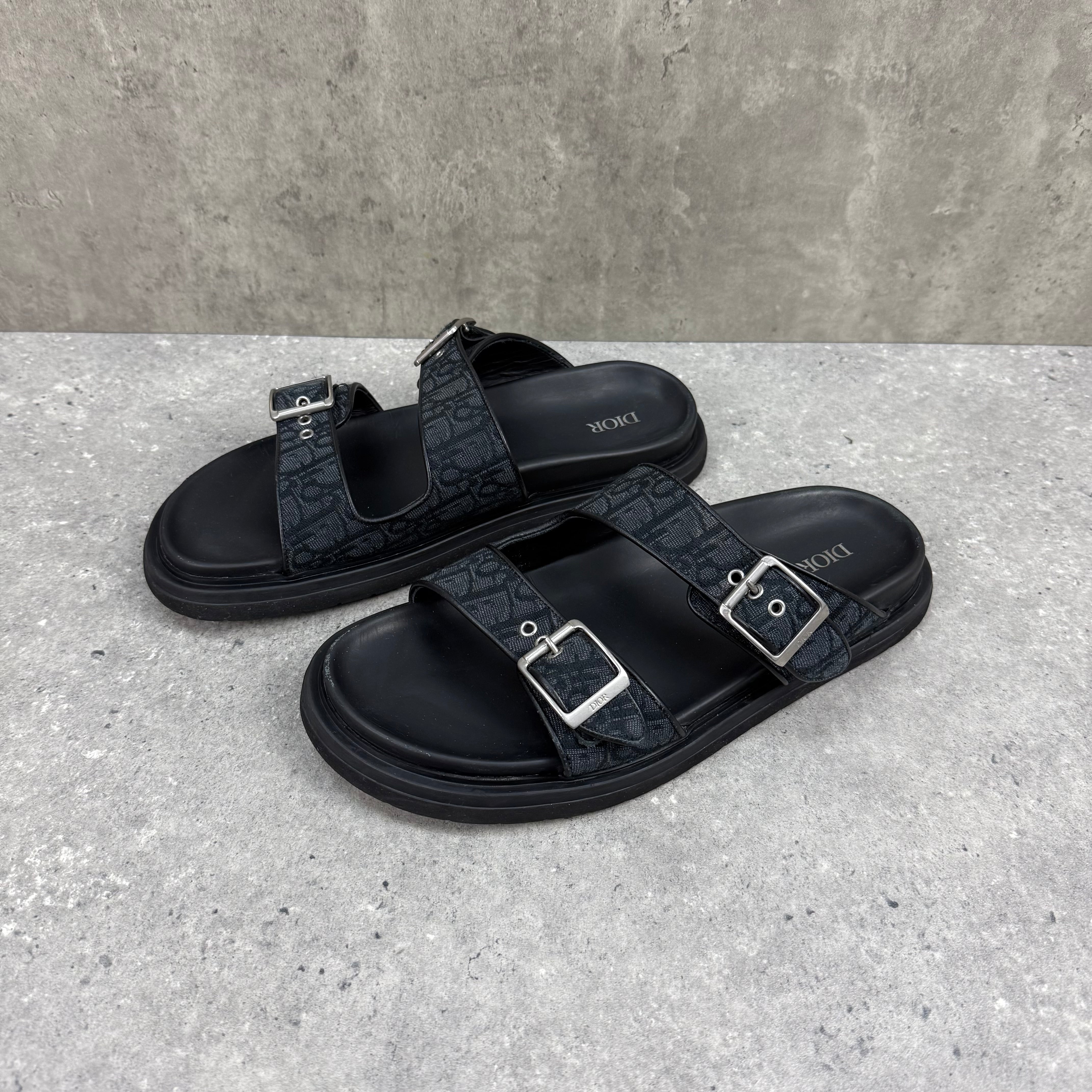 DIOR OBLIQUE SANDALS - (EU44 / UK 10)