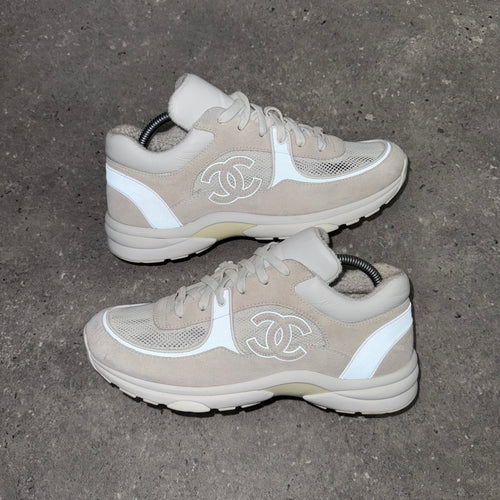 CHANEL CC RUNNERS -  (EU42 / UK8)