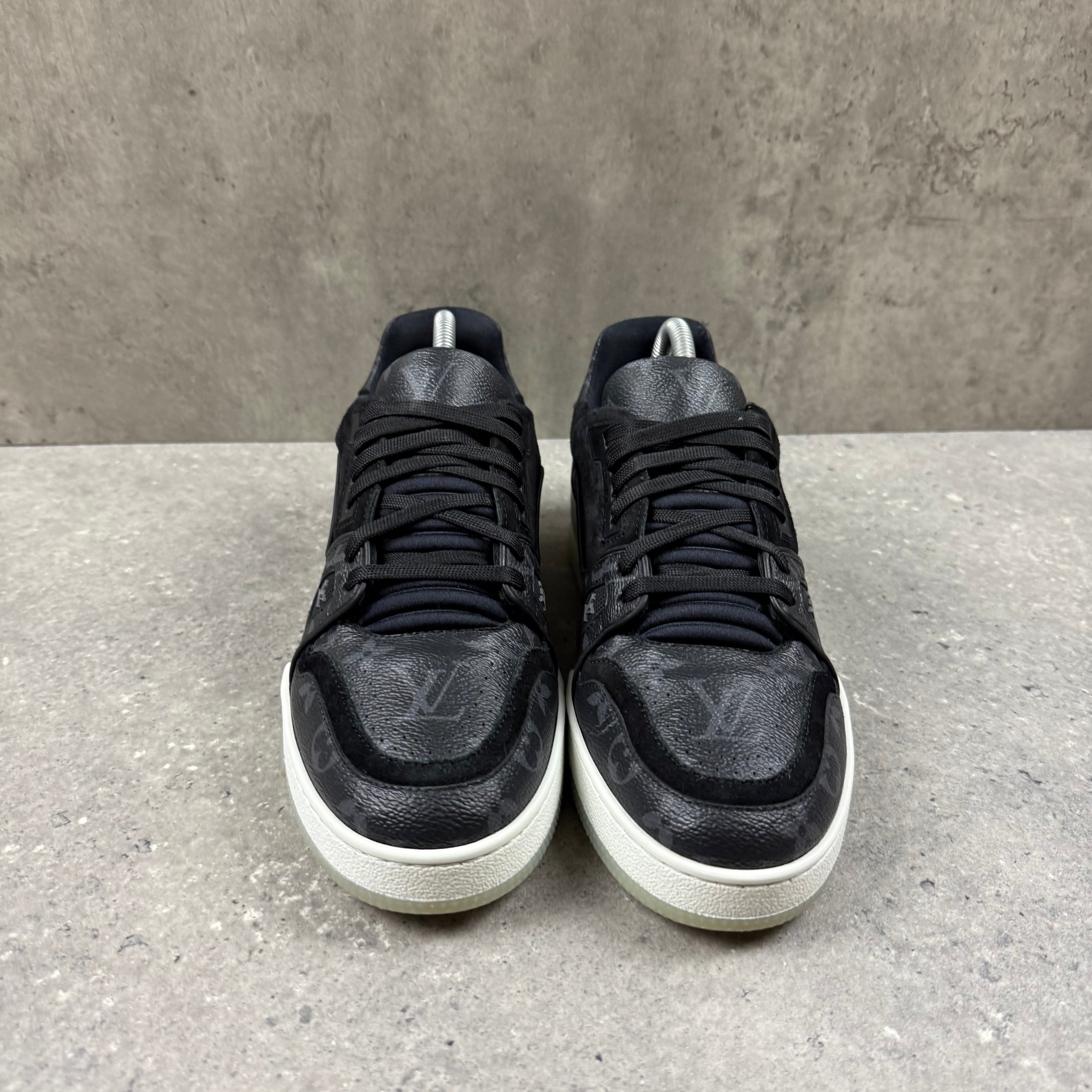 LOUIS VUITTON MONOGRAM ECLIPSE SNEAKERS - EU40 (FITS UK 7)