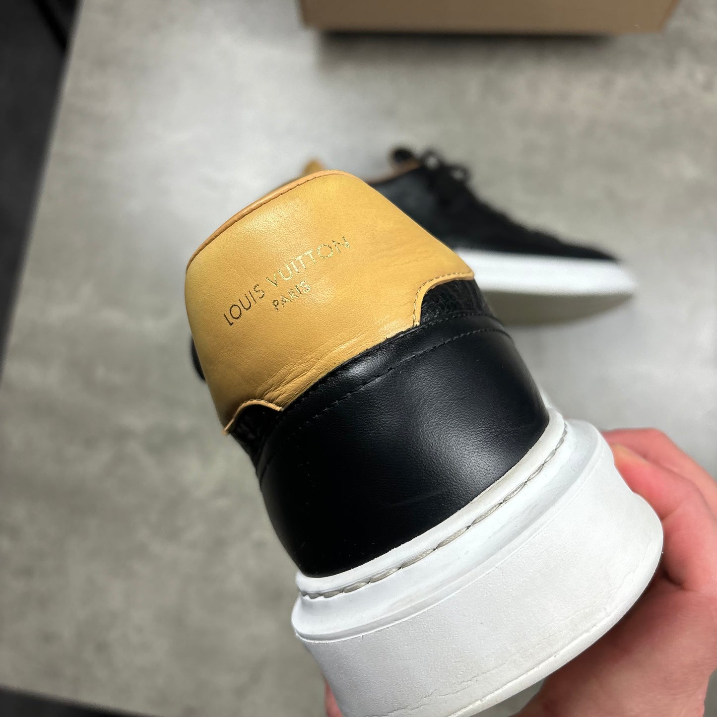 LOUIS VUITTON BEVERLY HILLS SNEAKERS (FITS 10)