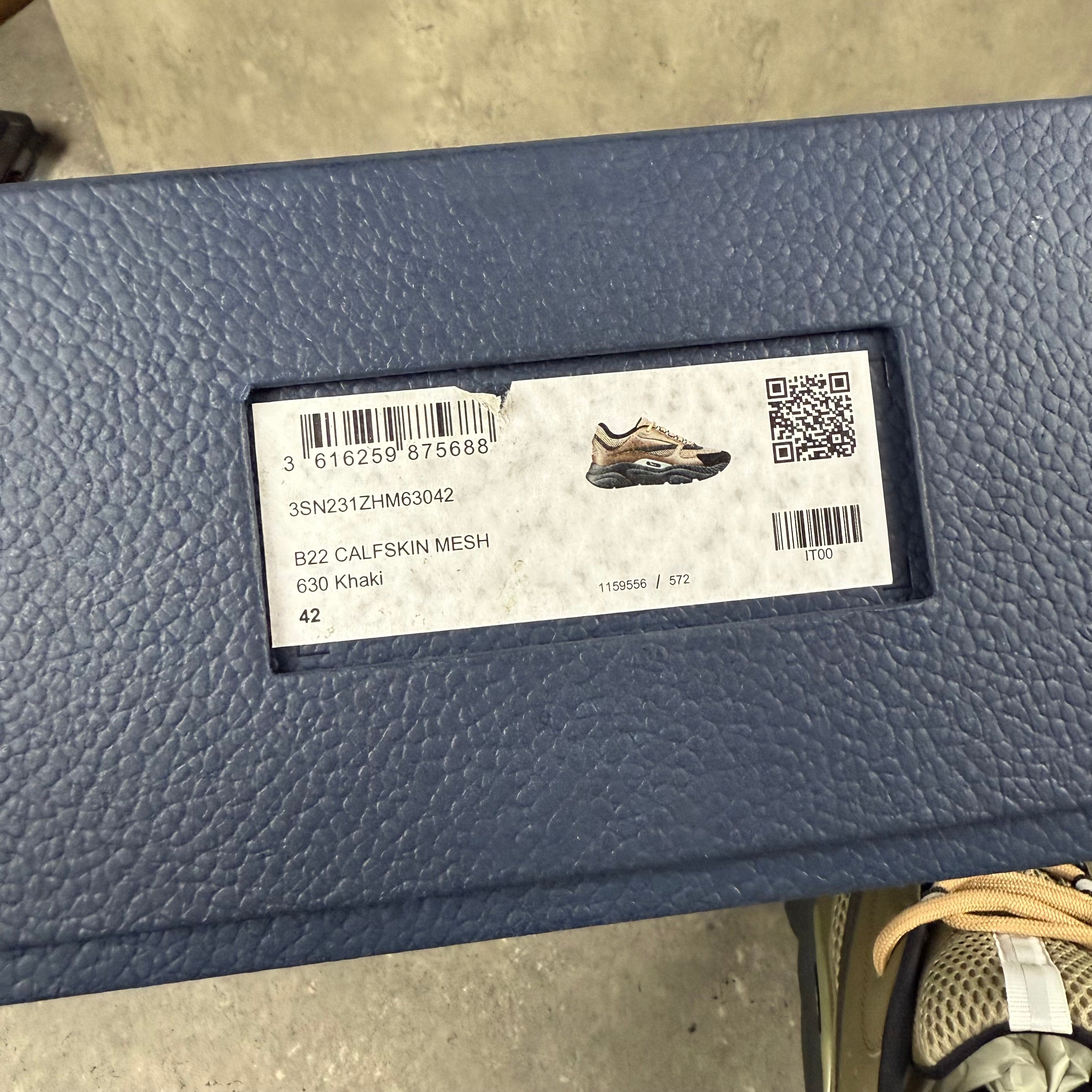 DIOR B22 KHAKI - (EU42 / UK8)