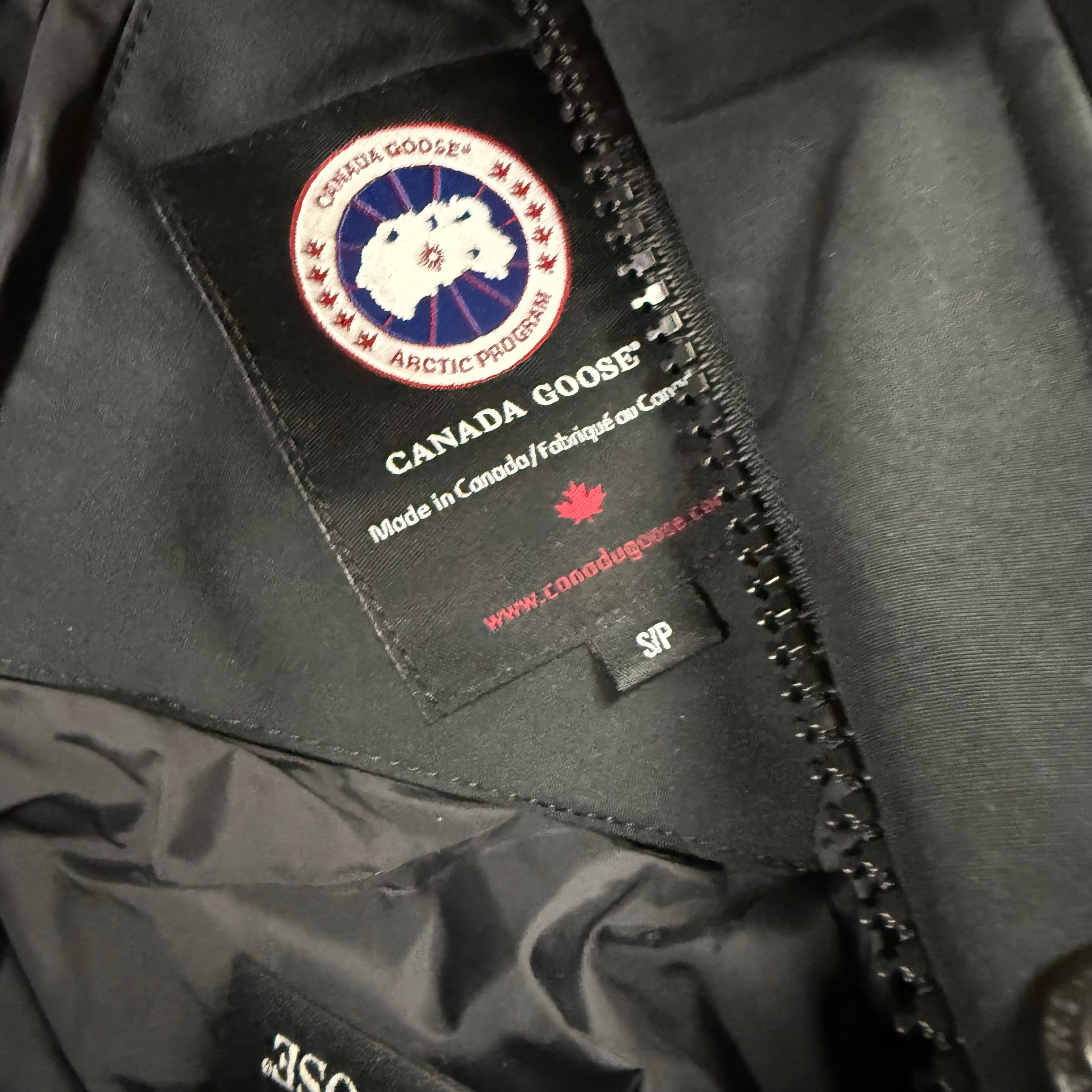 CANADA GOOSE MACMILLAN BLACK  - (S)