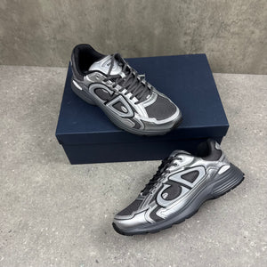 DIOR B30 GREY/SILVER - (EU42 / UK8)