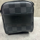 LOUIS VUITTON DAMIER WASH BAG