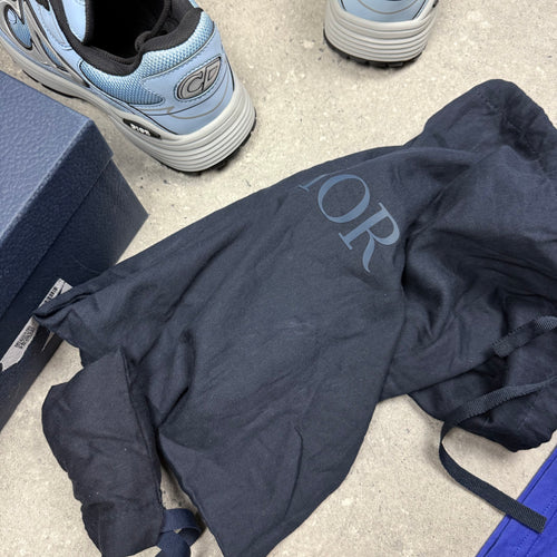 DIOR B30 LIGHT BLUE - (EU 40 / UK 6)