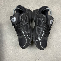 DIOR B30 BLACK - (EU 41 / UK 7)