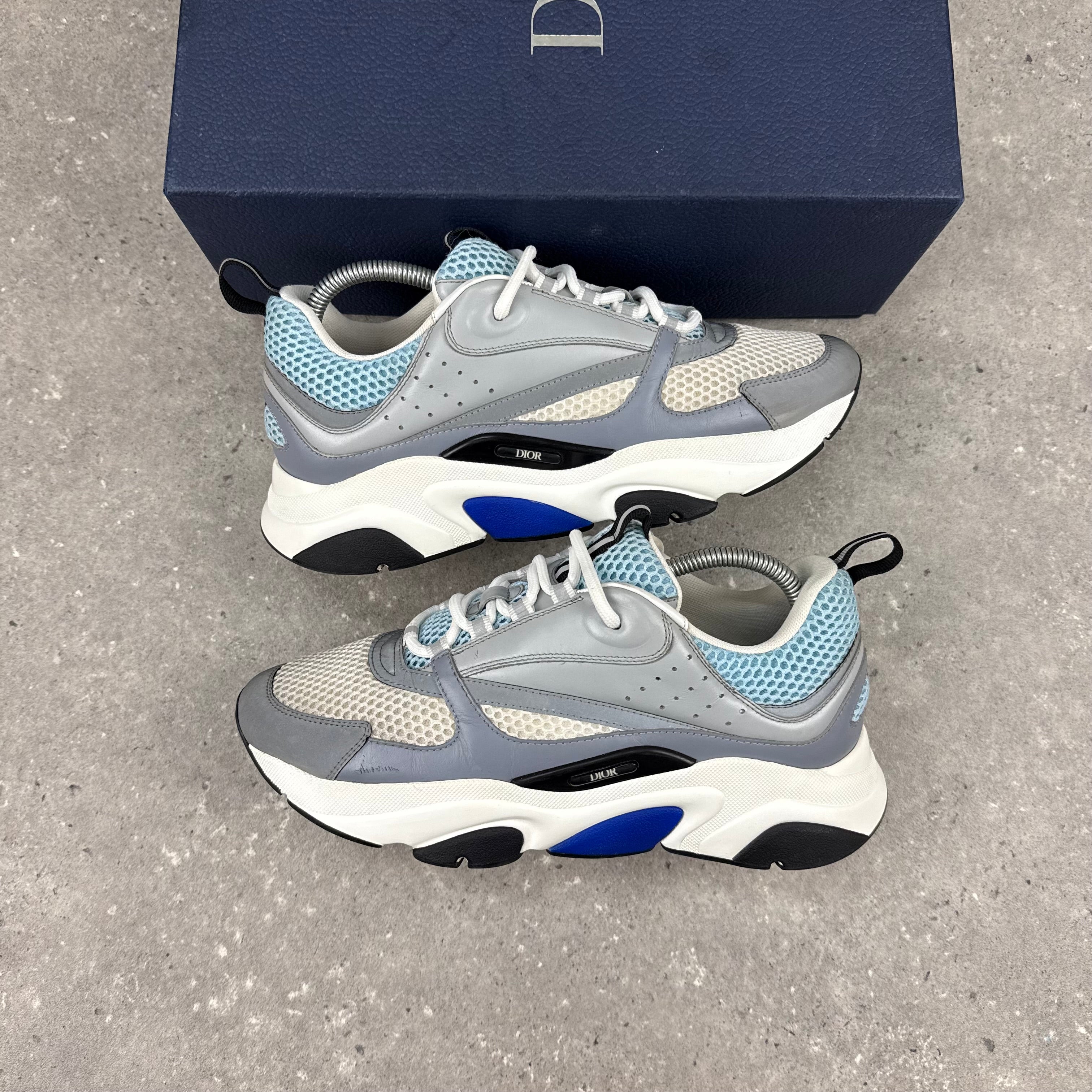 DIOR B22 BABY BLUE - (EU42.5 / UK8.5)