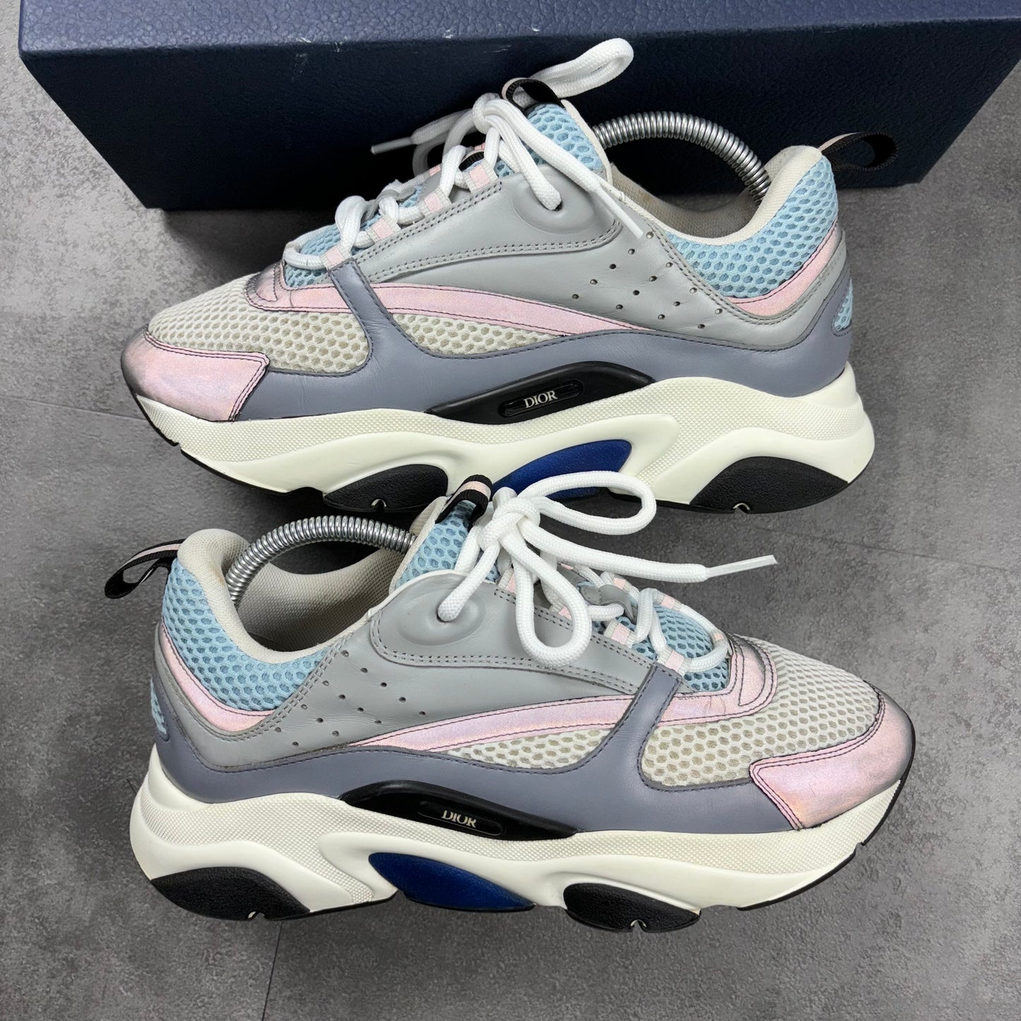 DIOR B22 TRAINERS - BABY BLUE (FITS 7)