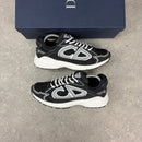 DIOR B30 BLACK / WHITE - (EU 42 / UK 8)