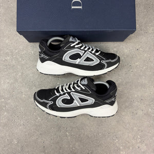 DIOR B30 BLACK / WHITE - (EU 42 / UK 8)