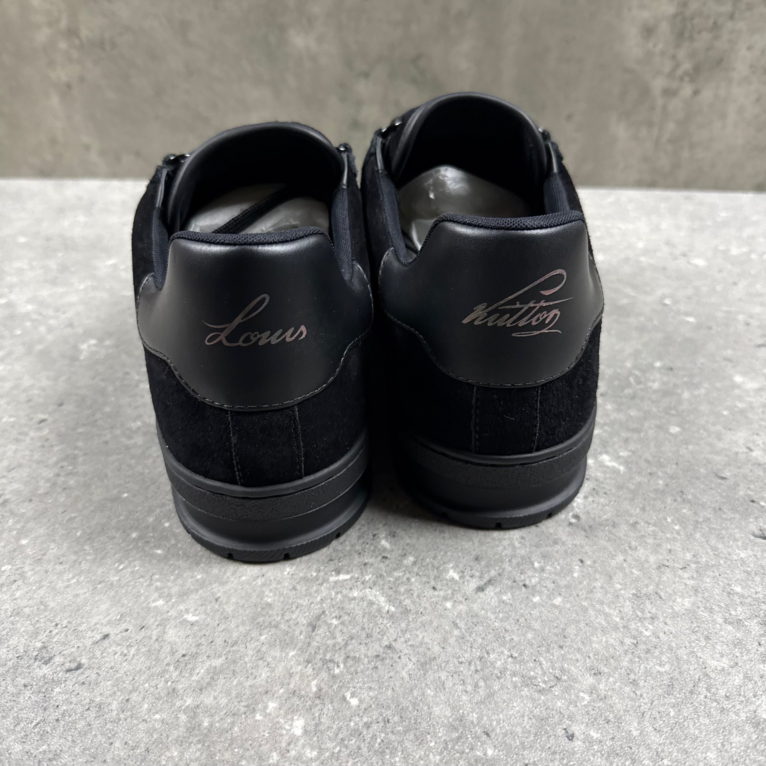 LOUIS VUITTON BLACK TRAINERS - EU41.5 (FITS UK 8.5)
