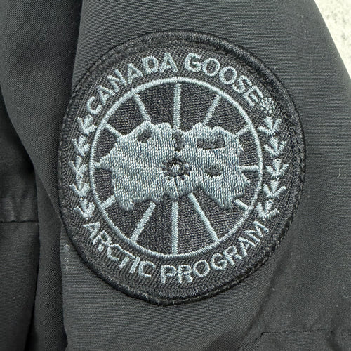 CANADA GOOSE MACMILLAN PARKA BLACK - (M)