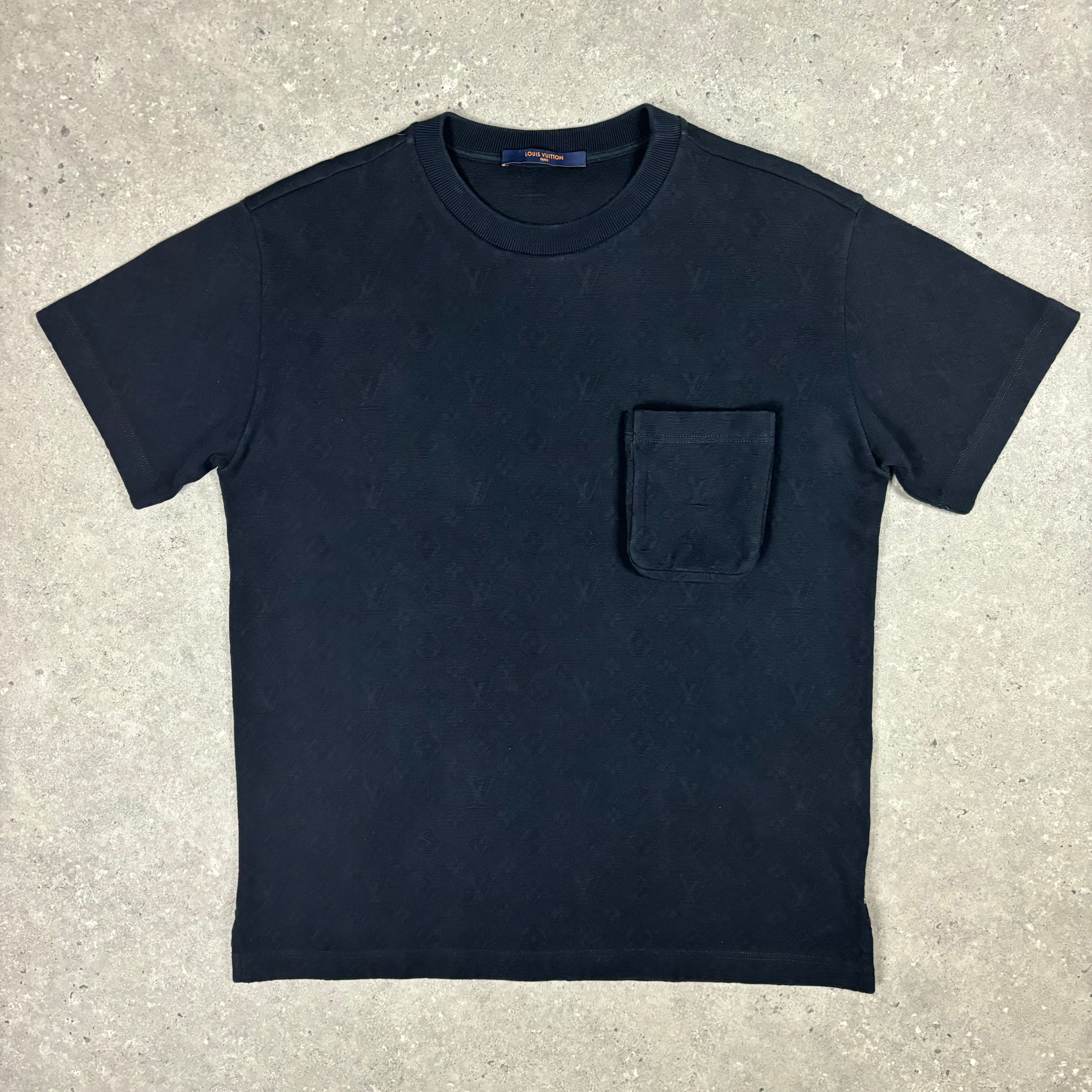 LOUIS VUITTON NAVY MONOGRAM T-SHIRT - (FITS S/M)